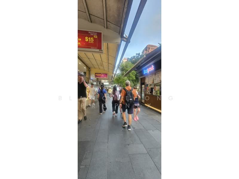 Lucky Plaza, 304 Orchard Road, 237 sqft, Mall Shop For Sale, by Blanche Ong Propnex, 500098655 - CommercialGuru.com.sg