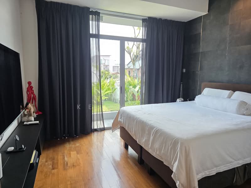 2.5 Storey Corner Terrace near Greenwich V Corner Terrace For Sale at S$ 5,600,000 | PropertyGuru Singapore - Bedroom