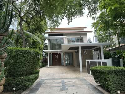 For Sale - Paradise Island