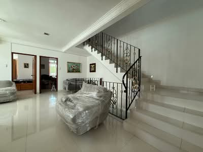 For Sale - ⭐️⭐️LANDED7772@ FH Semi-D Cheaper Than New Terrace