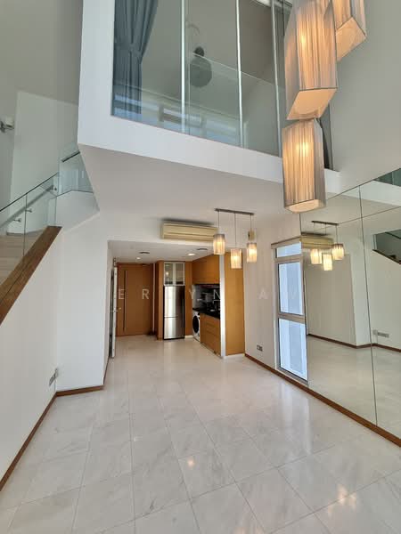 Icon, 10 Gopeng Street, 1 Bedroom, 657 sqft, Apartment For Rent, by Berlyn Aw, 500098677 - Living  - PropertyGuru.com.sg