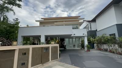 For Sale - 24 paradise island