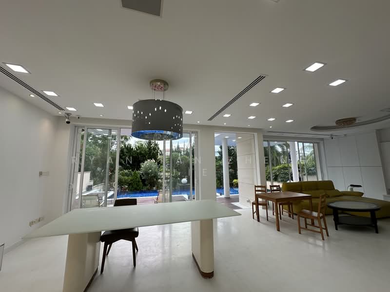 24 paradise island Bungalow House For Sale at S$ 23,900,000 | PropertyGuru Singapore - Living Room