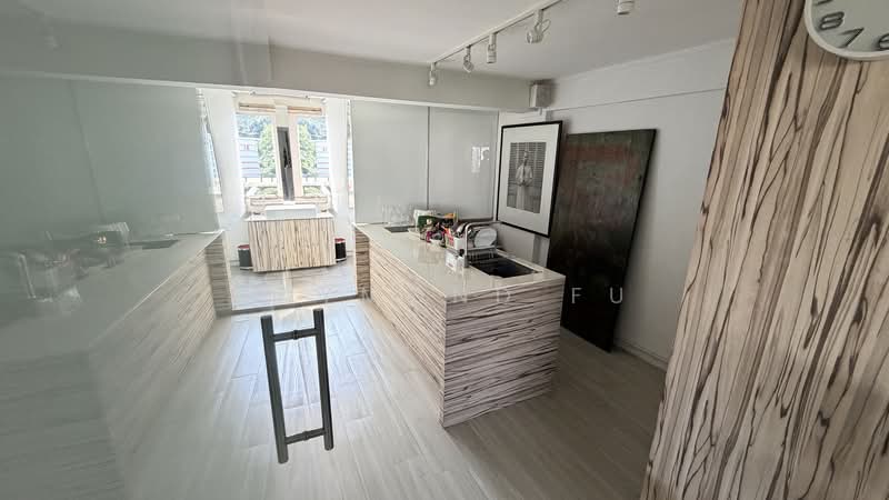 34 Telok Blangah Way HDB Flat For Sale at S$ 560,000 | PropertyGuru Singapore - Kitchen