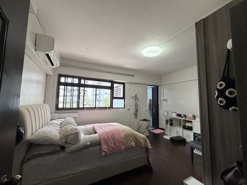 309 Jurong East Street 32, 309 Jurong East Street 32, 3 Bedrooms, 1,420 sqft, HDB Flat For Rent, by Susan Mariam (Amboi), 500098689 - Bedroom - PropertyGuru.com.sg