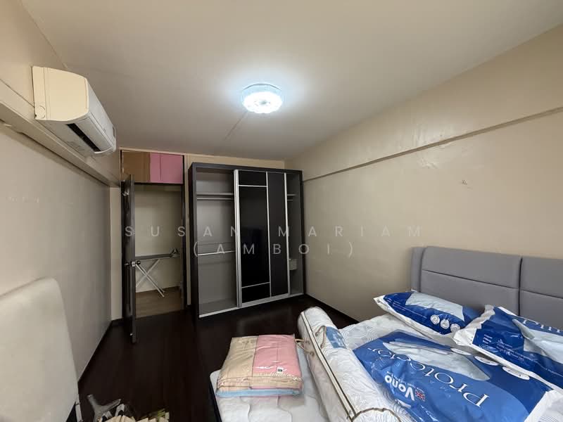 309 Jurong East Street 32, 309 Jurong East Street 32, 3 Bedrooms, 1,420 sqft, HDB Flat For Rent, by Susan Mariam (Amboi), 500098689 - Bedroom - PropertyGuru.com.sg