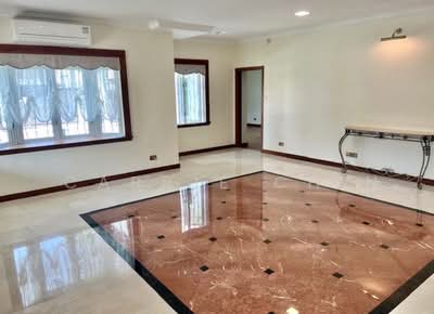 For Rent - Frankel Estate