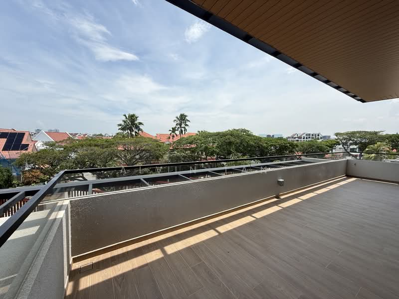 BRAND NEW DETACHED @ FRANKEL AVENUE/ NEAR MRT, FRANKEL AVENUE/ FRANKEL ESTATE, 6 Bedrooms, 11,200 sqft, Bungalow House For Sale, by Alvin Tan, 500098737 - Balcony - PropertyGuru.com.sg