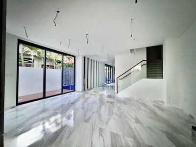 For Sale - 🤩 Move-in Semi-D Gardens With Pool