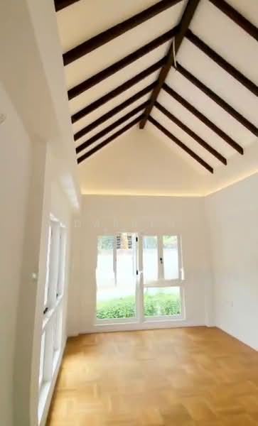 🌟 Newly Renovated Bungalow🌟, , 4 Bedrooms, 4,000 sqft, Bungalow House For Rent, by Darren Teo, 500098756 - Interior - PropertyGuru.com.sg