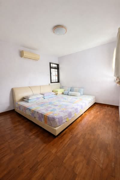 302D Anchorvale Link HDB Flat For Sale at S$ 868,000 | PropertyGuru Singapore - Bedroom