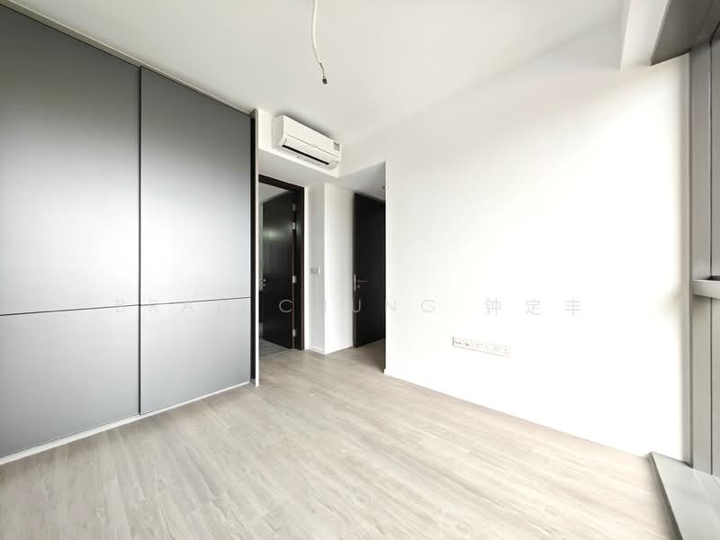AMO Residence Condominium For Sale at S$ 1,850,000 | PropertyGuru Singapore - Master Room