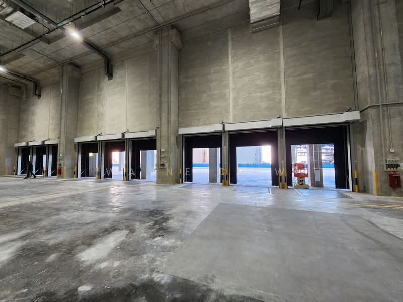 Ramp Up | 9M - 12M Ceiling | Dedicated Loading Bays, 15K / 25K / 36K / 50K / 85k / 98k / 118K / 150K, 30,000 sqft, Factory / Workshop (B2) For Rent, by Wayne Chew, 500098791 - Exterior - CommercialGuru.com.sg