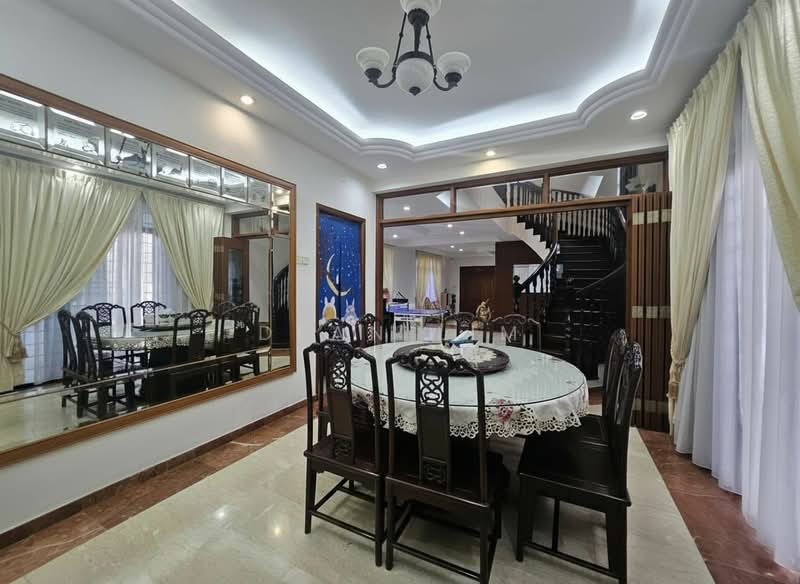 ⭐️⭐️ LANDED7772@ 2 Storey with attic Detached near MRT. 8.6.8.7.7.7.7.2 Detached House For Sale at S$ 8,200,000 | PropertyGuru Singapore - Dining Room