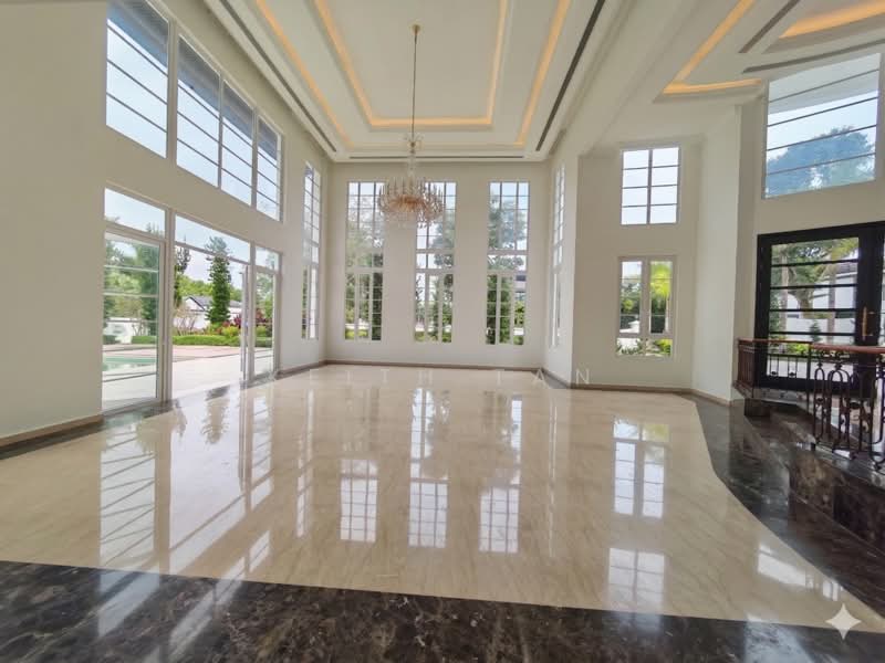 Tanglin Hill Private Estate, , 7 Bedrooms, 15,000 sqft, Good Class Bungalow For Rent, by Keith Tan, 500098796 - Living Room - PropertyGuru.com.sg