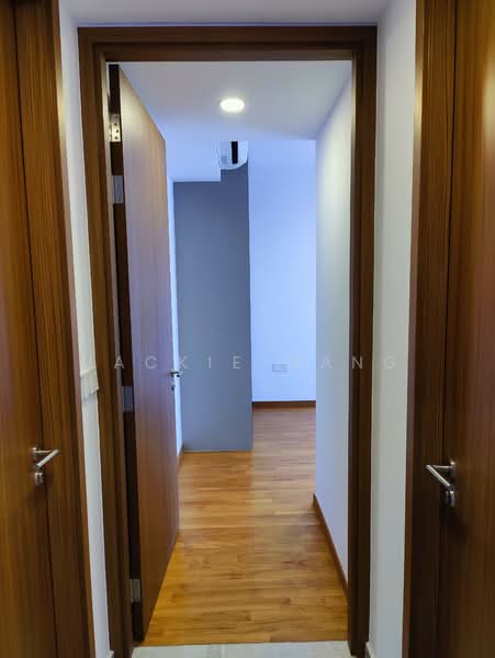 Stirling Residences Condominium For Sale at S$ 1,550,000 | PropertyGuru Singapore - Interior