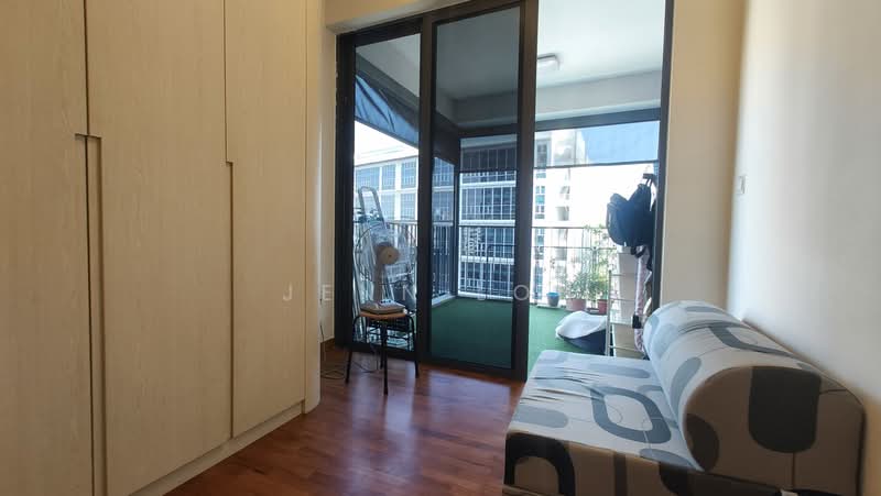 Sims Urban Oasis Condominium For Sale at S$ 2,280,000 | PropertyGuru Singapore - Balcony