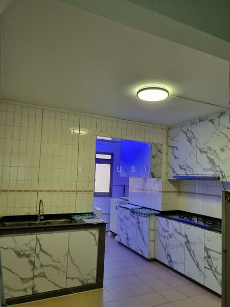 948 Jurong West Street 91 HDB Flat For Sale at S$ 558,000 | PropertyGuru Singapore - Kitchen