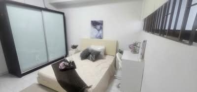 For Rent - International Plaza