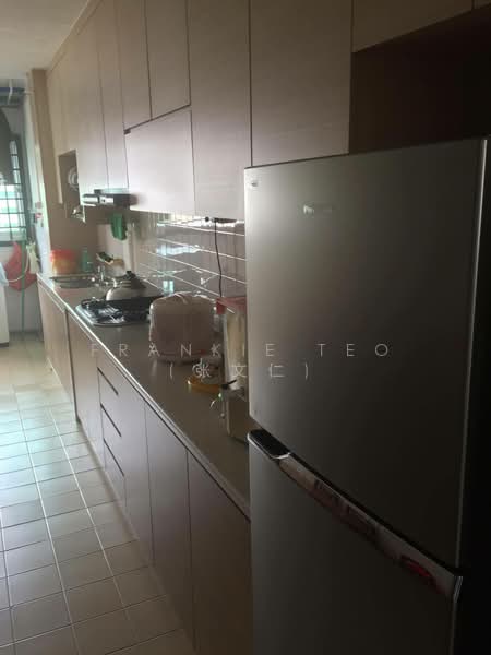 263 Bukit Batok East Avenue 4, 263 Bukit Batok East Avenue 4, Room Rental, 150 sqft, HDB Flat For Rent, by Frankie Teo (张文仁), 500098814 - Kitchen - PropertyGuru.com.sg