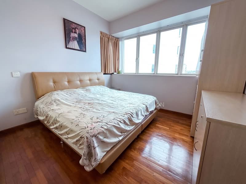 Sunglade Condominium For Sale at S$ 2,050,000 | PropertyGuru Singapore - Bedroom