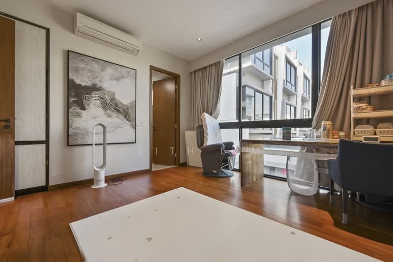 FRESH FROM THE POCKET LISTING Corner Terrace For Sale at S$ 7,650,000 | PropertyGuru Singapore - Bedroom