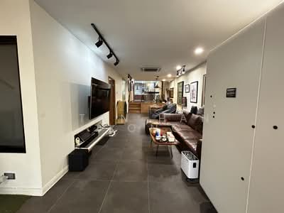 For Sale - Upper Thomson