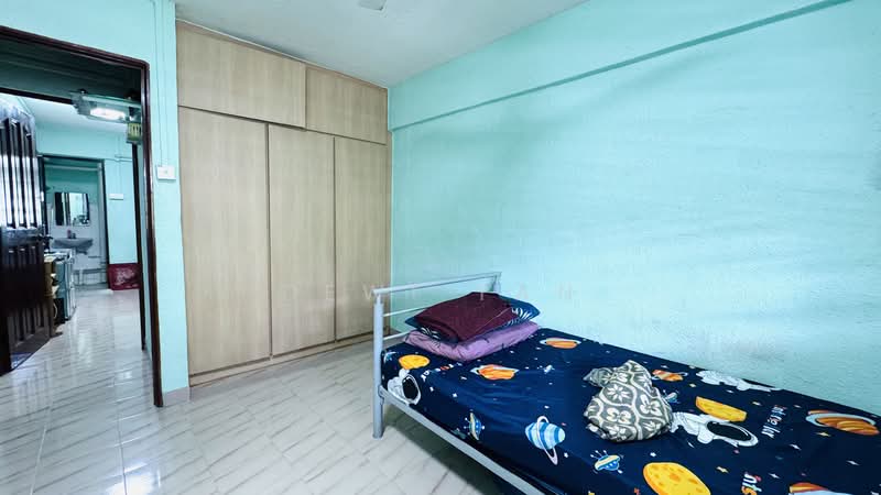 99 Aljunied Crescent HDB Flat For Sale at S$ 380,000 | PropertyGuru Singapore - Bedroom