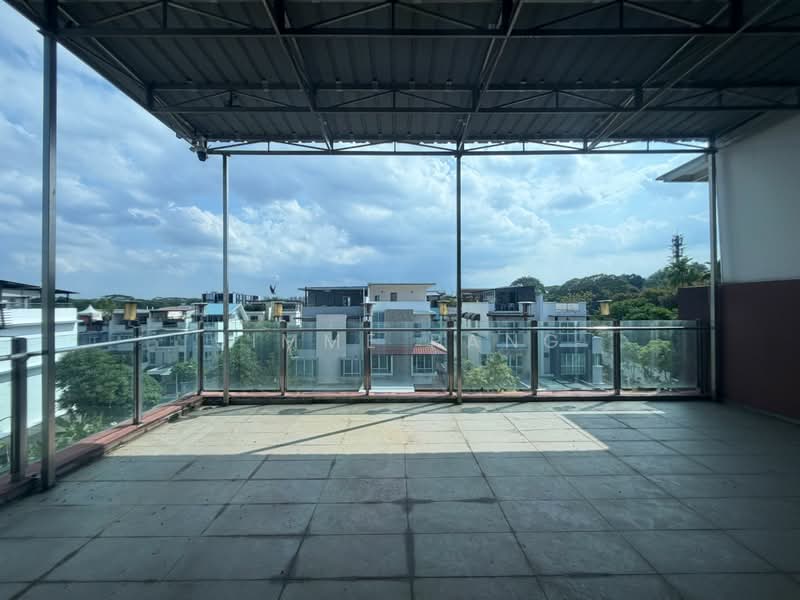 Wak Hassan Drive Semi-Detached House For Sale at S$ 3,988,000 | PropertyGuru Singapore - Balcony