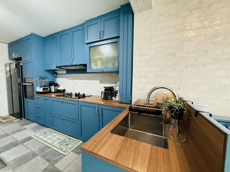 259 Bukit Panjang Ring Road HDB Flat For Sale at S$ 600,000 | PropertyGuru Singapore - Kitchen