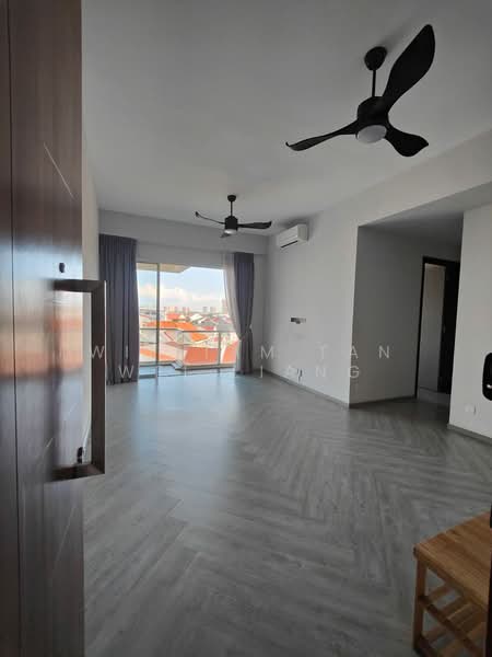 Grosvenor View, 1 Lengkong Empat, 2 Bedrooms, 883 sqft, Condominium For Rent, by William Tan Wei Liang, 500098842 - Living Room - PropertyGuru.com.sg