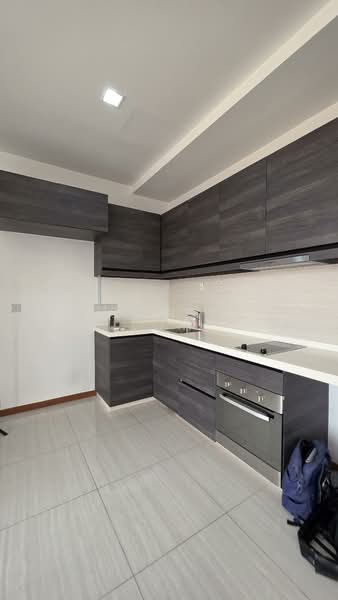 The Brooks I & The Brooks II Apartment For Sale at S$ 1,180,000 | PropertyGuru Singapore - Kitchen