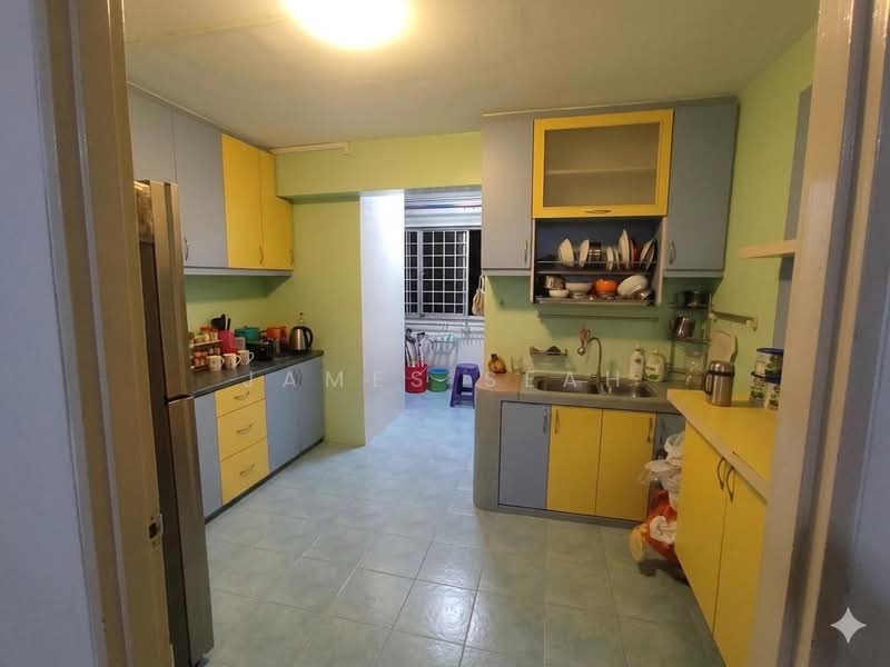 979 Jurong West Street 93, 979 Jurong West Street 93, Room Rental, 180 sqft, HDB Flat For Rent, by James Seah, 500098849 - Kitchen - PropertyGuru.com.sg