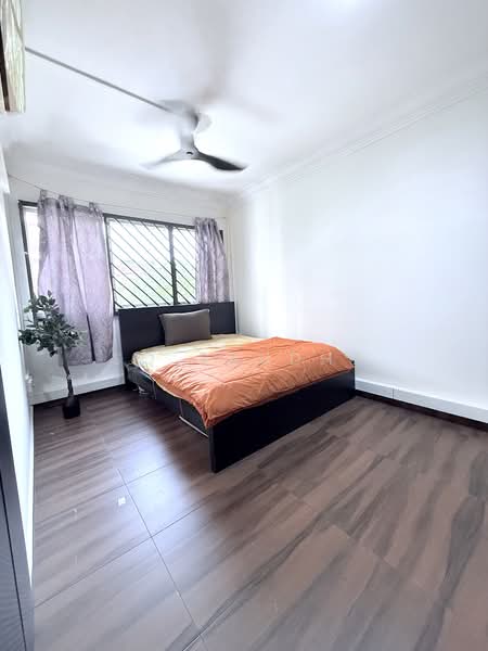 419 Hougang Avenue 8 HDB Flat For Sale at S$ 720,000 | PropertyGuru Singapore - Bedroom