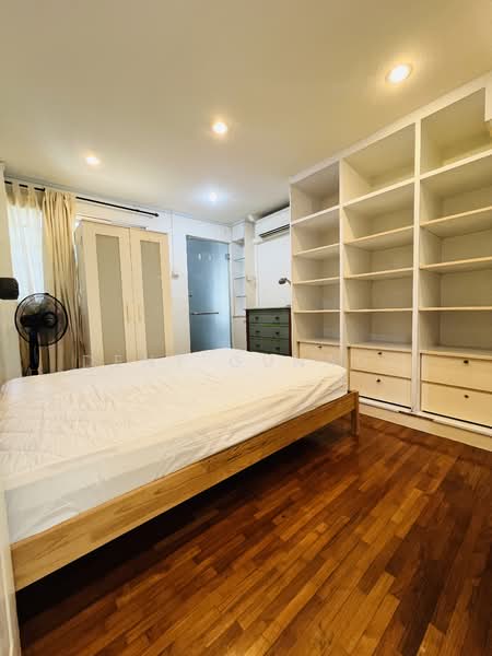 60 Marine Drive, 60 Marine Drive, 3 Bedrooms, 936 sqft, HDB Flat For Sale, by Deny Gunady, 500098866 - Bedroom - PropertyGuru.com.sg