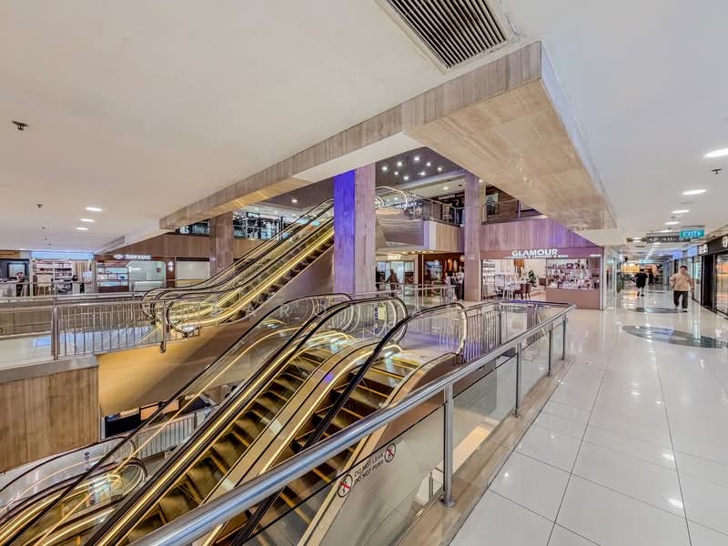 Far East Plaza, 14 Scotts Road, 323 sqft, Other Retail For Rent, by Daron Ang, 500098867 - Interior - CommercialGuru.com.sg