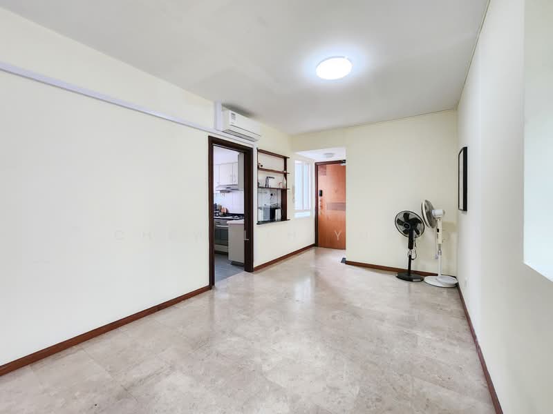 The Warren, 49 Choa Chu Kang Loop, 3 Bedrooms, 1,238 sqft, Apartment For Sale, by Chew Lih Yuan, 500098869 - Living Room - PropertyGuru.com.sg