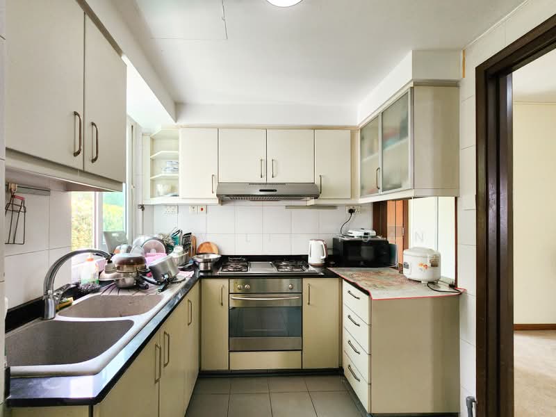The Warren, 49 Choa Chu Kang Loop, 3 Bedrooms, 1,238 sqft, Apartment For Sale, by Chew Lih Yuan, 500098869 - Kitchen - PropertyGuru.com.sg