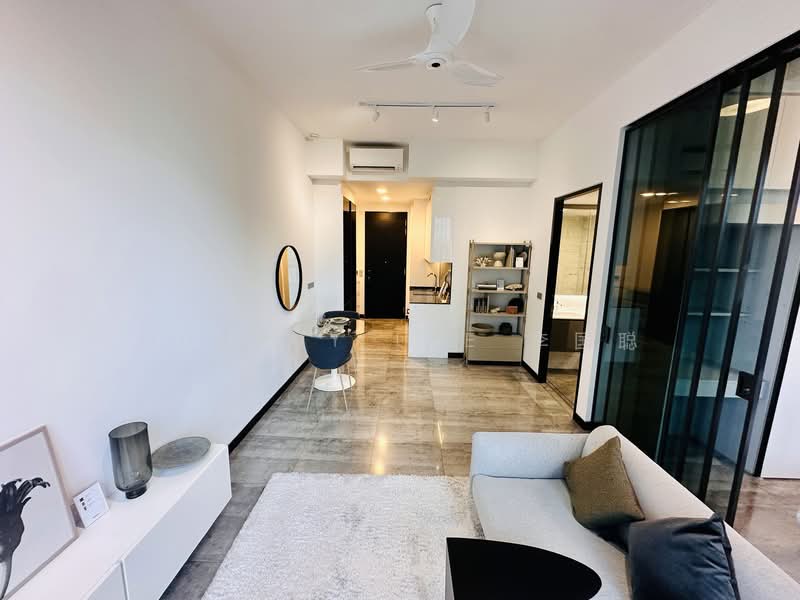 Midtown Bay Condominium For Sale at S$ 1,588,000 | PropertyGuru Singapore - Living Room