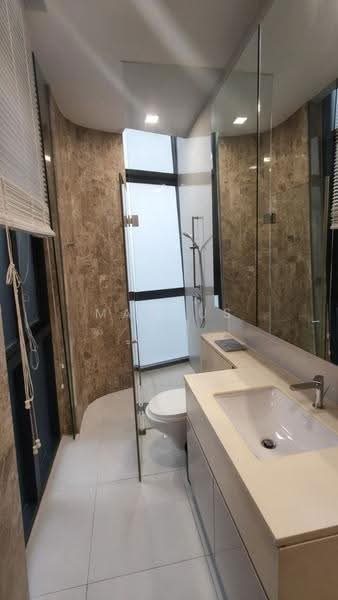 d'Leedon (Former Farrer Court), 13 Leedon Heights, Tanglin / Holland / Bukit Timah, 4 Bedrooms, 3,766 sqft, Condominium For Sale, by Marcus Lim, 500098879 - Bathroom - PropertyGuru.com.sg