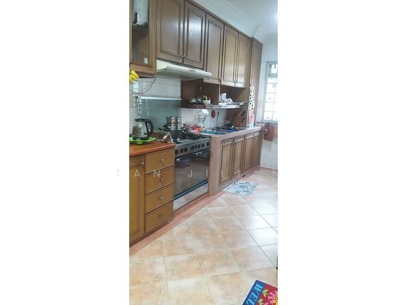 249 Compassvale Road, 249 Compassvale Road, Room Rental, 120 sqft, HDB Flat For Rent, by Tan Jilian, 500098881 - Kitchen - PropertyGuru.com.sg