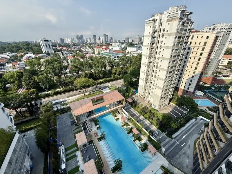 Perfect Ten, 323 Bukit Timah Road, 2 Bedrooms, 764 sqft, Condominium For Rent, by Elaine Goh, 500098898 - Exterior - PropertyGuru.com.sg