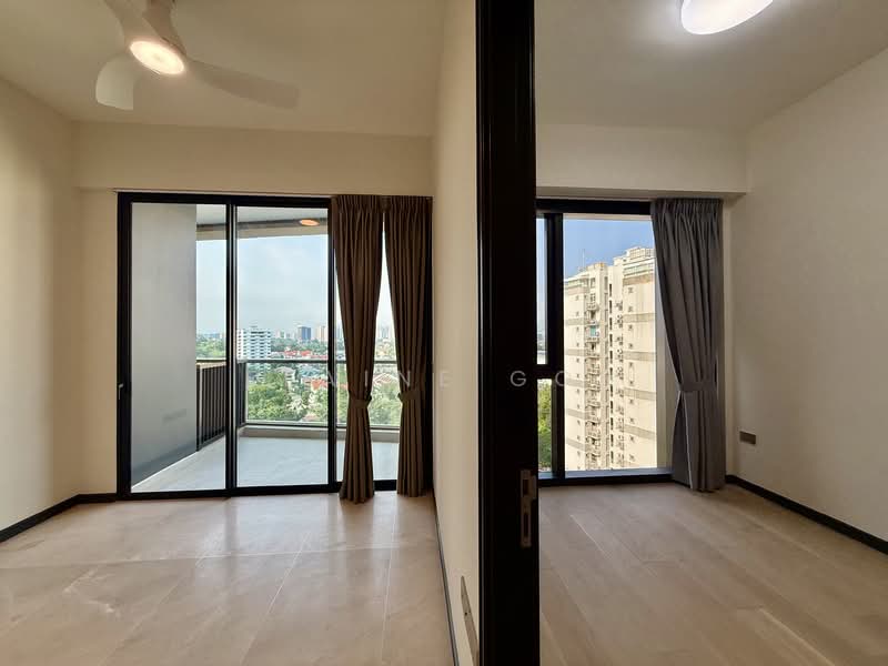 Perfect Ten, 323 Bukit Timah Road, 2 Bedrooms, 764 sqft, Condominium For Rent, by Elaine Goh, 500098898 - Balcony - PropertyGuru.com.sg