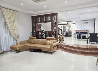 For Sale - ⭐️⭐️LANDED7772@ 2 Storey With Attic Detached Near MRT. 8.6.8.7.7.7.7.2