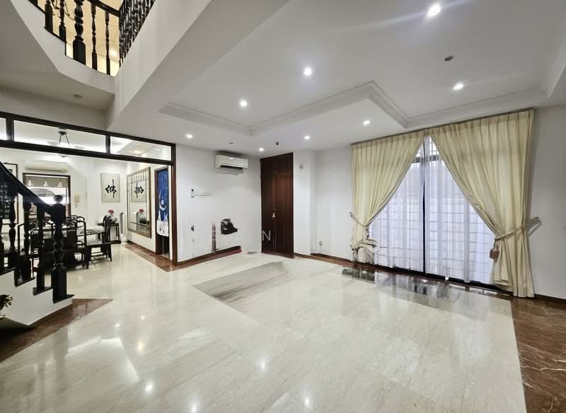 ⭐️⭐️LANDED7772@ 2 Storey With Attic Detached Near MRT. 8.6.8.7.7.7.7.2 Detached House For Sale at S$ 8,200,000 | PropertyGuru Singapore - Living Room
