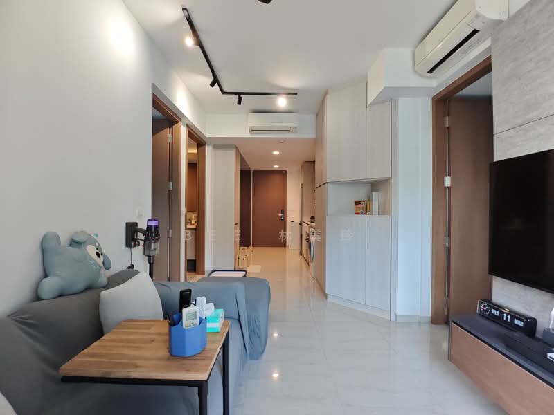 Whistler Grand, 107 West Coast Vale, 2 Bedrooms, 614 sqft, Condominium For Rent, by Bee 林美玲, 500098939 - Living Room - PropertyGuru.com.sg