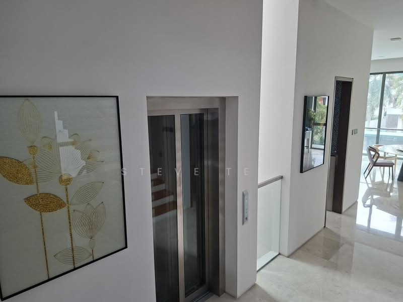 Seletar Road, Kasai Road Bungalow House For Sale at S$ 9,900,000 | PropertyGuru Singapore - Interior