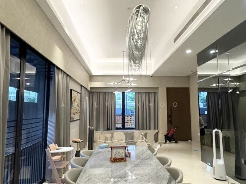 ☎️ADELYN 9325❤️❤️9988✨⭐️MODERN CORNER TERRACE WITH LIFT @TOH TUCK VICINITY Corner Terrace For Sale at S$ 7,500,000 | PropertyGuru Singapore - Dining Room