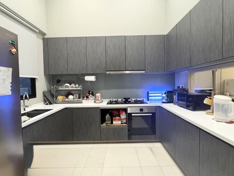 ☎️ADELYN 9325❤️❤️9988✨⭐️MODERN CORNER TERRACE WITH LIFT @TOH TUCK VICINITY Corner Terrace For Sale at S$ 7,500,000 | PropertyGuru Singapore - Kitchen