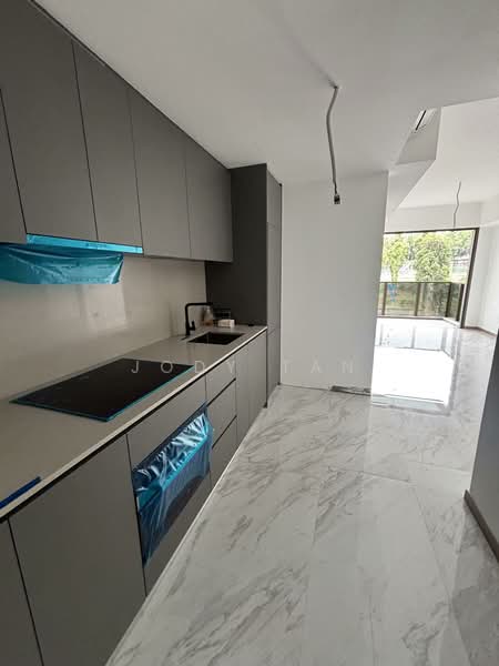 The Landmark, 173 Chin Swee Road, 2 Bedrooms, 678 sqft, Condominium For Rent, by Jody Tan, 500098965 - Kitchen - PropertyGuru.com.sg